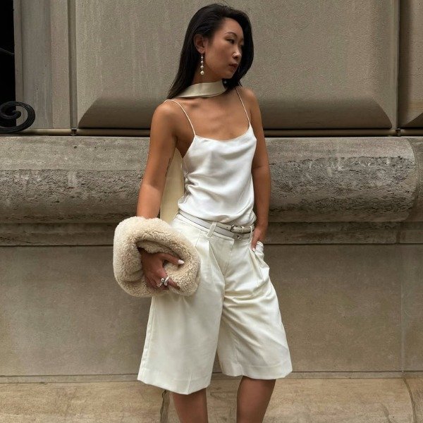 Não sabe como usar bermuda feminina branca no look? A gente te ensina!