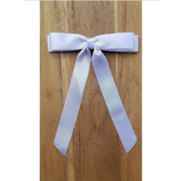 Laço de Cabelo Virginia Fino Cetim e Bico de Pato