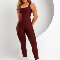 Macacão Longo Legg Fitness Academia Bojo Removível - Vermelho