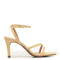 Sandália Amarela Tachas