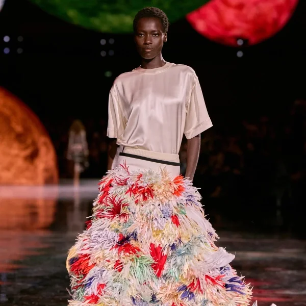 Tendências Paris Fashion Week verão 2026: tudo o que bombou nos desfiles