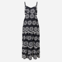 Vestido Evasê Longo em Laise com Bordado Floral Vazado Preto