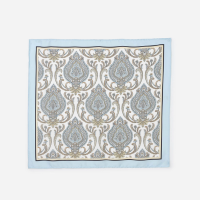 Lenço Retangular em Cetim com Estampa Paisley Azul