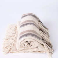 Kit 2 Manta Pra Sofá Cru Luxo E Marrom Faixa Xale Decorativo 100% Artesanal