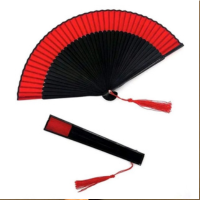 Leque em bambu, leve e delicado