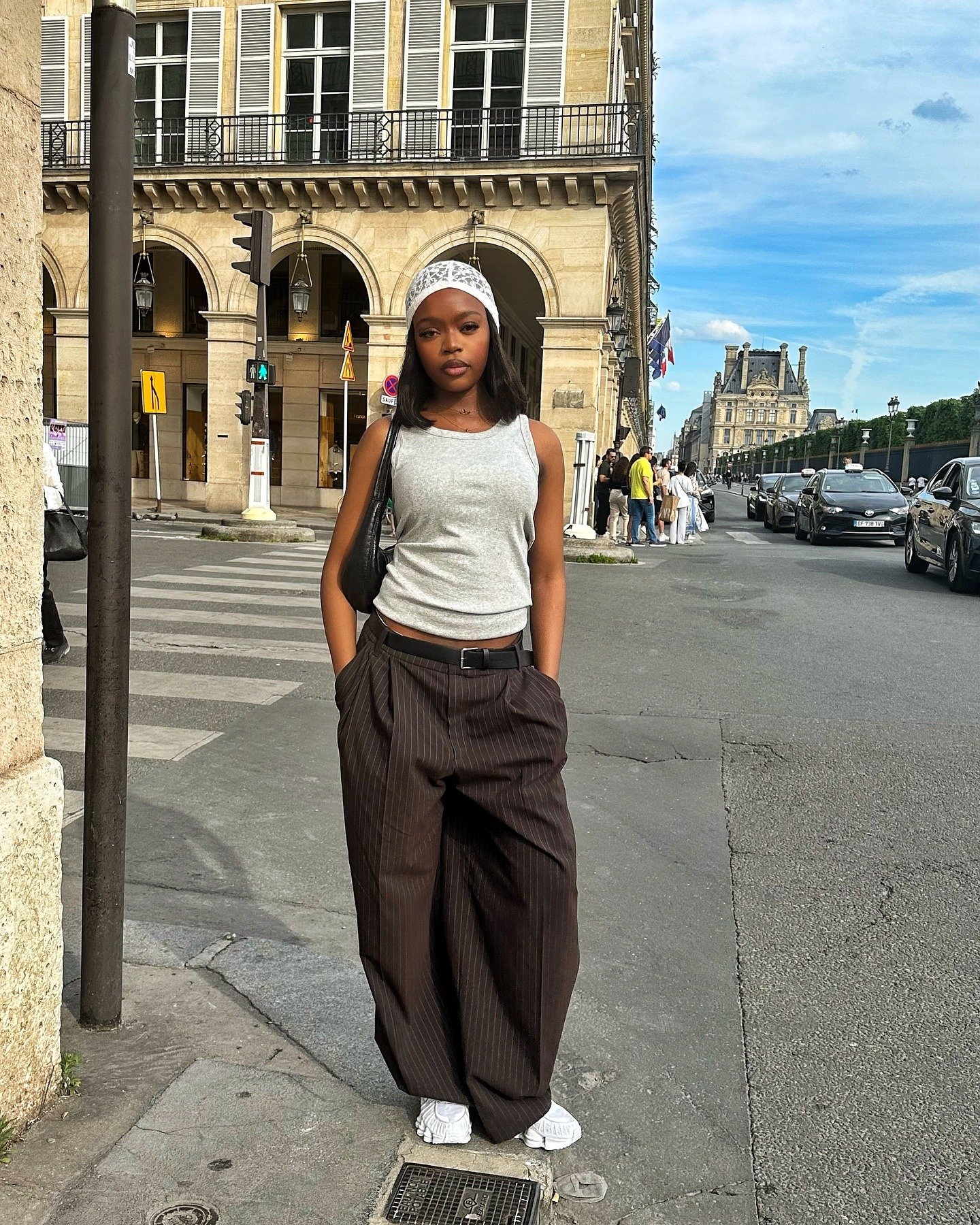 Ideias de looks femininos para domingo.