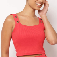 Regata Cropped Canelada com Ilhós Vermelha