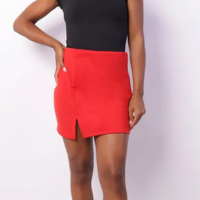 Saia Feminina Curta Fenda Two Way Vermelha