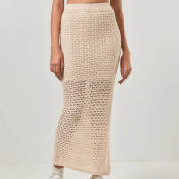 Saia Midi Crochê Areia Fenda