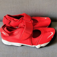 tabi nike air rift