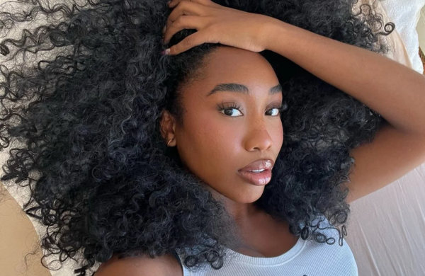 STEAL THE LOOK - CABELOS - Aqui estão 10 dicas para deixar seu cabelo cacheado mais bonito