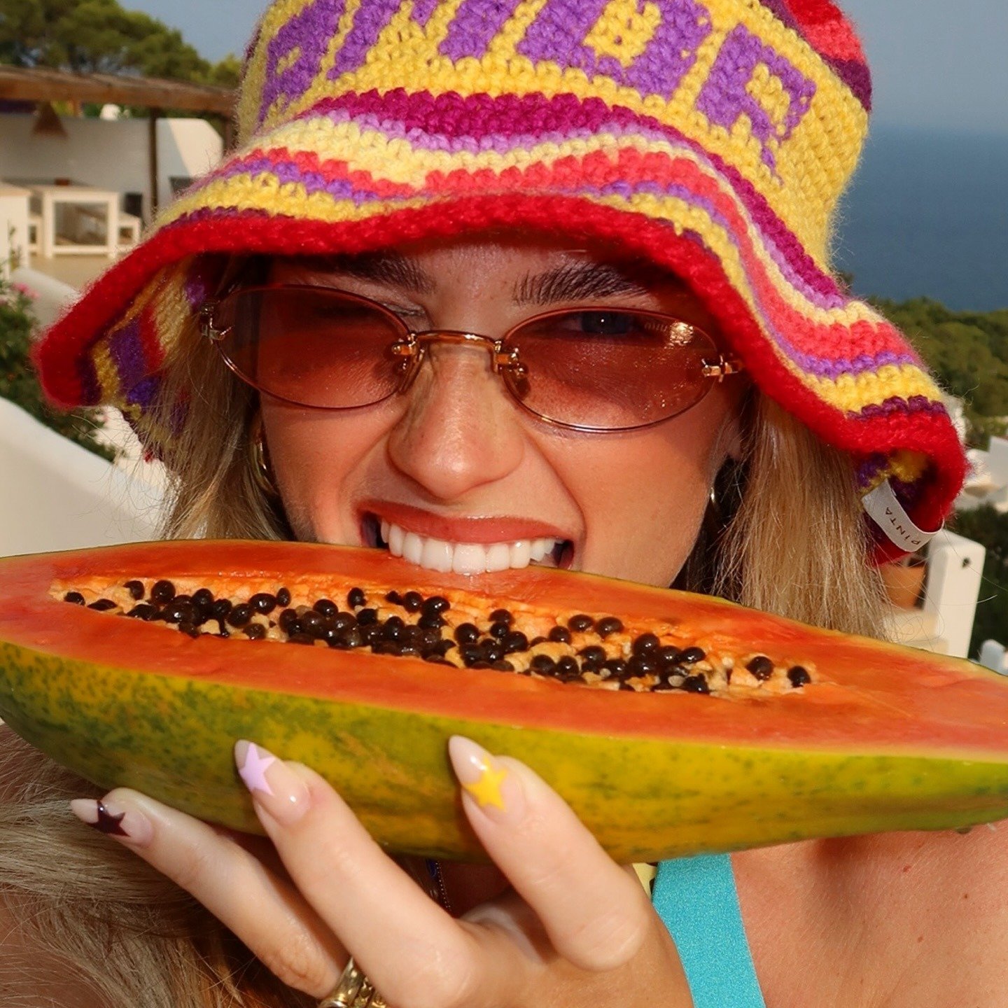 Essa fashionista tem os melhores looks de verão para copiar