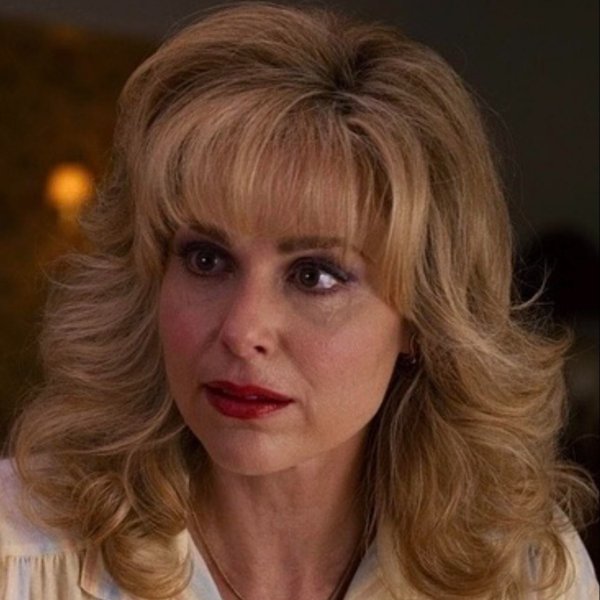 Os cortes de cabelo de Stranger Things que marcaram os anos 80