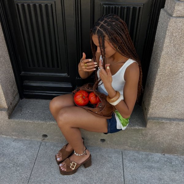 Como usar tamanco marrom como as fashionistas