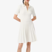 Vestido com Colarinho Polo Plissado