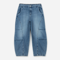 Calça Barrel em Jeans com Pregas e Recortes Curve & Plus Size Médio