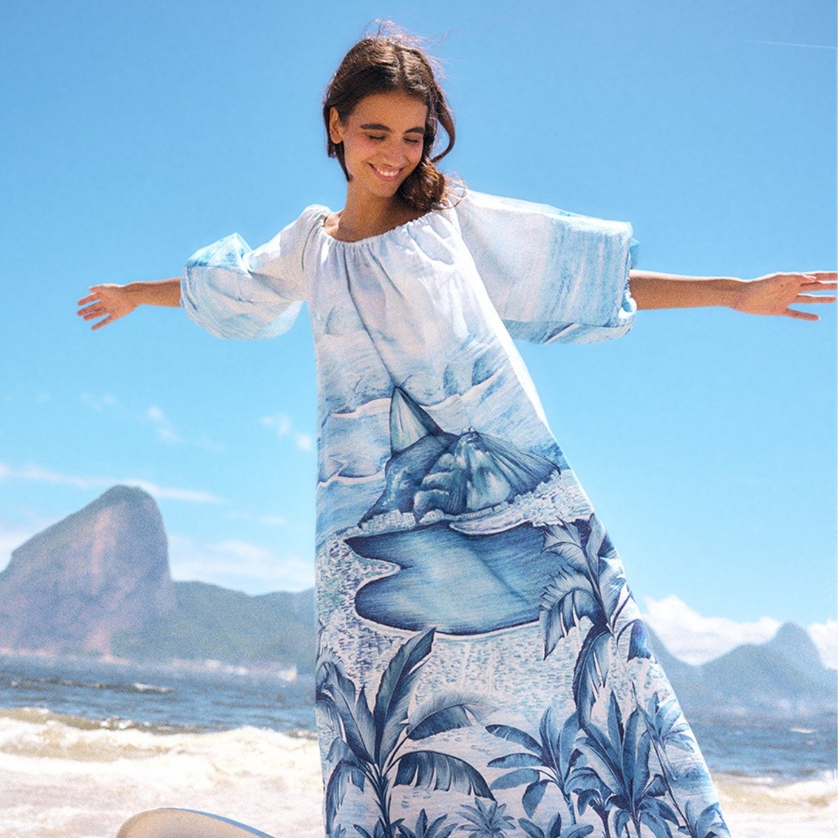 FARM Rio celebra seu DNA com coleção inspirada no Rio de Janeiro