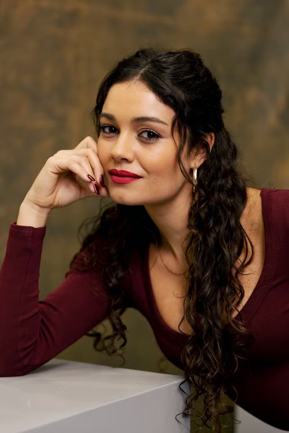 Gerluce usando batom vermelho