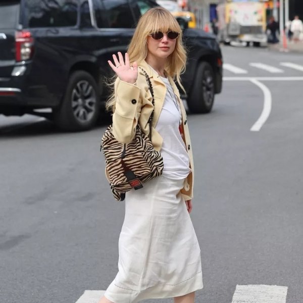 O adidas Tokyo é o tênis do momento e as celebridades estão amando