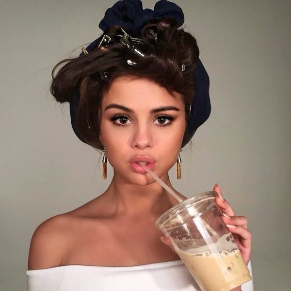 2016 está de volta? Entenda a obsessão pela nostalgia nas redes sociais