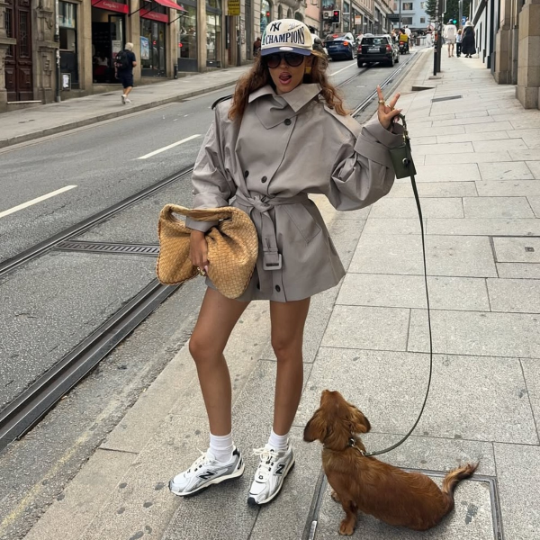 Como usar tênis esportivo feminino em todas as estações — e ficar estilosa