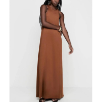 Vestido Dzarm Midi Reto Em Viscose - Marrom