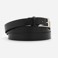 Cinto Alongado em Couro com Volta Dupla e Fivela Quadrada Metalizada Preto