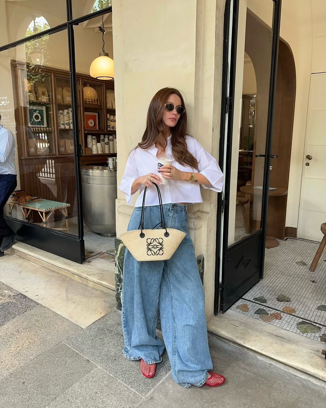 como usar camisa com calça jeans