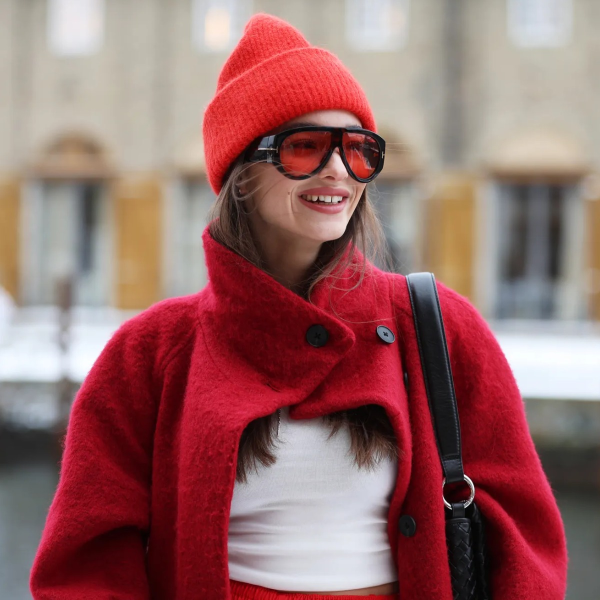 O óculos máscara é o favorito das estilosas no momento e podemos provar