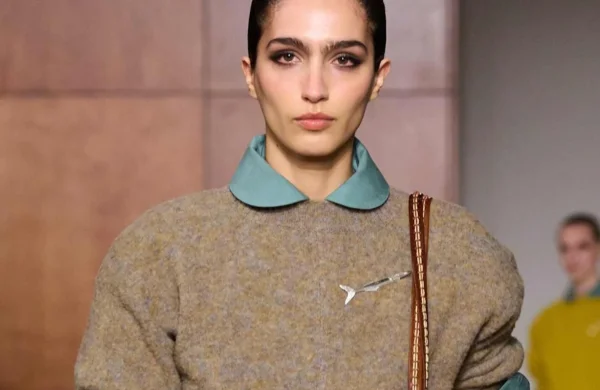 STEAL THE LOOK - STYLING TIPS - O broche é o acessório da moda em 2026 — e você vai querer usar