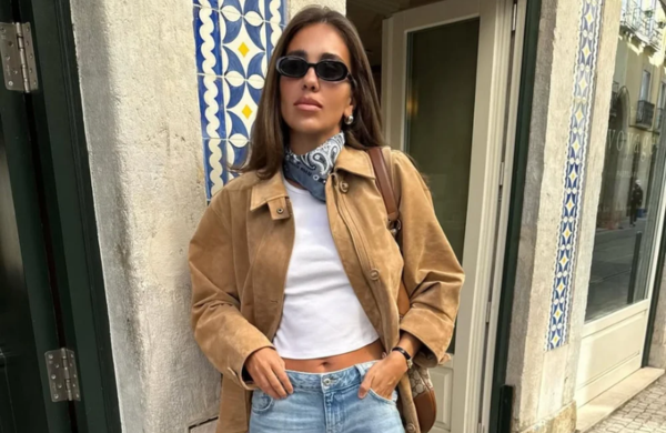 STEAL THE LOOK - LOOKS - A bandana no pescoço vai elevar seu look básico na mesma hora