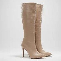 Bota feminina cano alto salto fino croco bege/caramelo