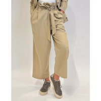 CALÇA FEMININA CLOCHARD RETA EM SARJA LEVE