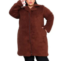 Casaco feminino teddy sherpa longo gola aberta e ziper bolsos laterais pelu