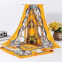 Lenço Cetim Encharpe Feminino Estampa Correntes E Arabescos