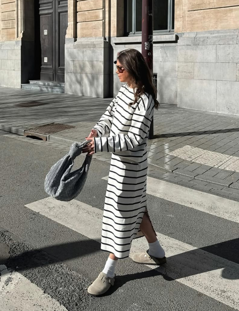 Gerando descrição com IA...