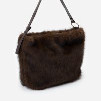 Bolsa Hobo Grande com Pelinhos Marrom