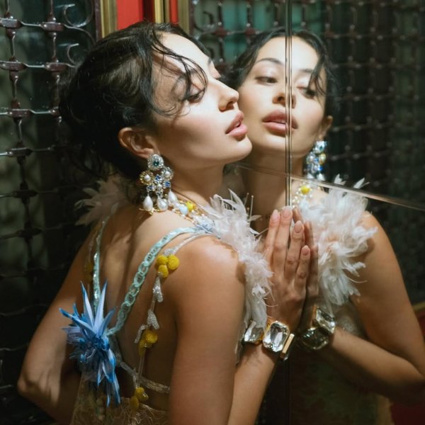 o efeito Alexa Demie: entenda como a moda impacta no seu linguajar