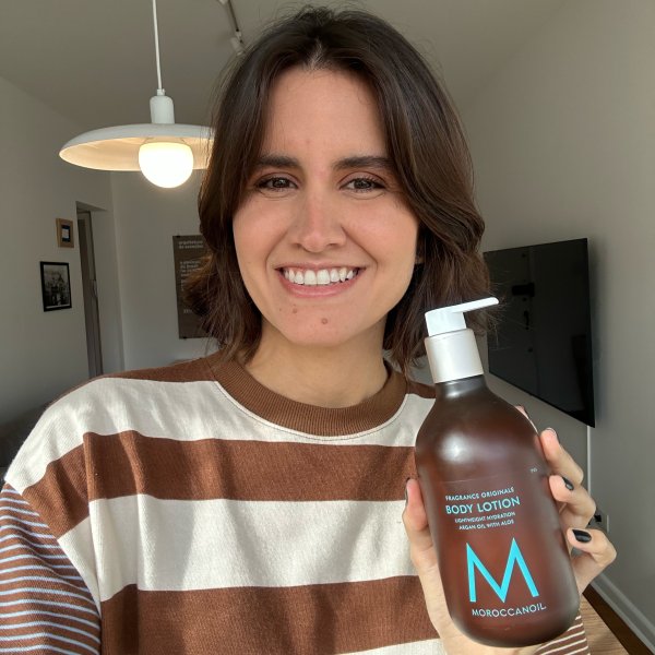 Testei a loção corporal da Moroccanoil e aqui está o meu veredito