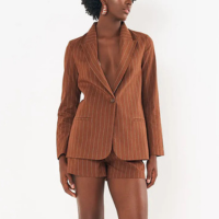 Blazer Feminino Alfaiataria Com Estampa Em Listras