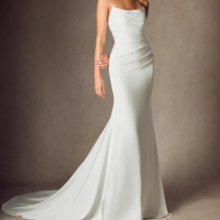 Vestido Diamante Branco de Crepe Costas Cetim de sereia com Sem alças