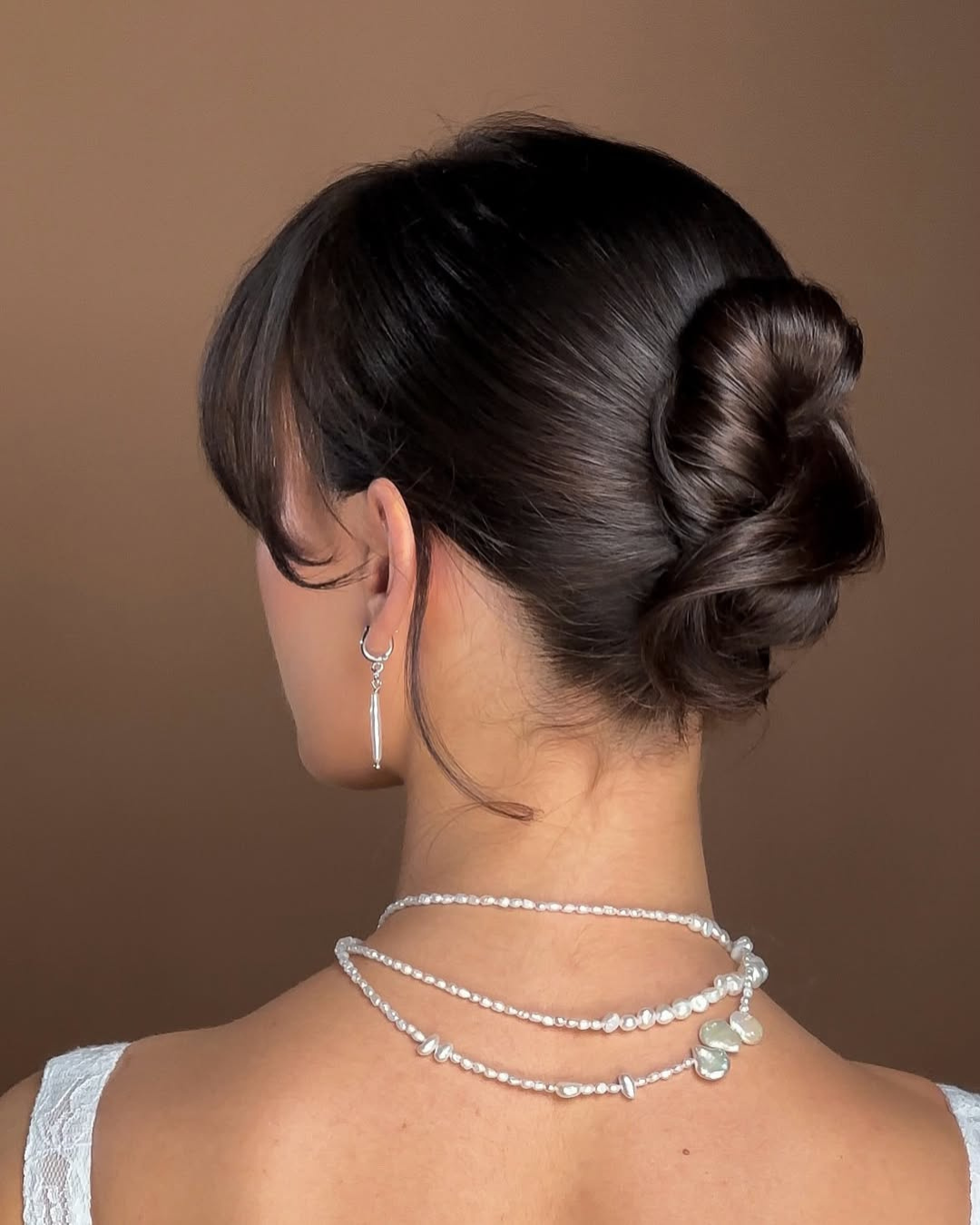 Penteados de festa para cabelo médio: 5 inspirações elegantes para ...