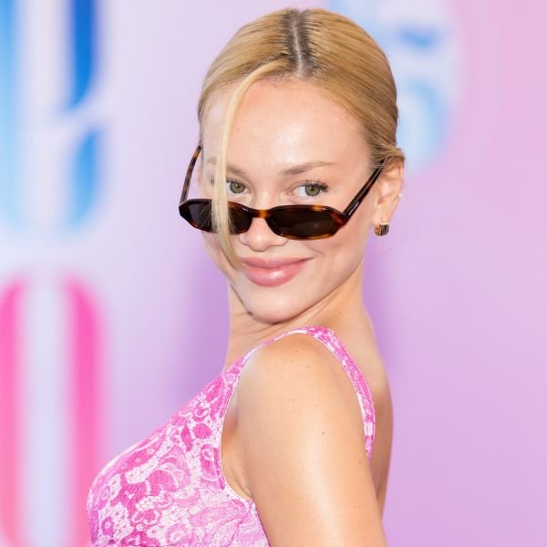 Do casual ao glamuroso: tudo sobre o estilo de Ester Expósito