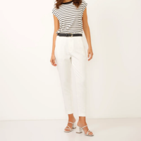 calça alfaiataria cintura alta com pences - off white