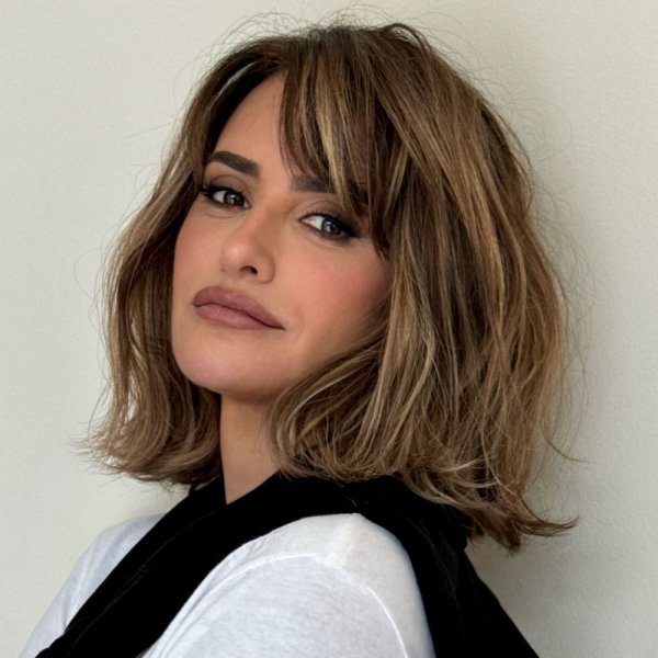 Tudo sobre o ‘Weekend Bob’, o novo corte de cabelo da Penélope Cruz