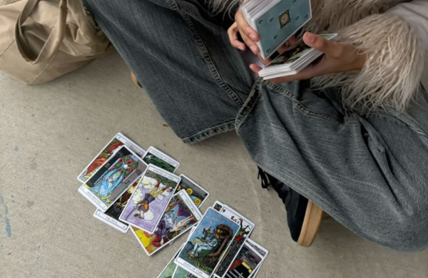 STEAL THE LOOK - ASTROLOGIA - 40 perguntas legais de fazer para o Tarot