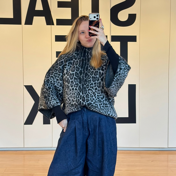 Estilo em Tempos de Mudança: Looks de Escritório para Enfrentar o Clima Louco de São Paulo