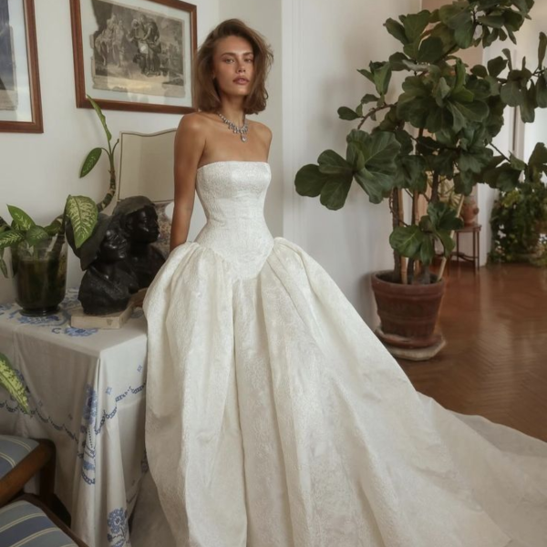 Vestidos de noiva que estão em alta no Pinterest para você se inspirar