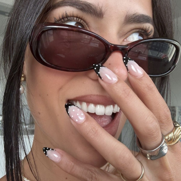 Cansada das unhas básicas? Aqui estão 10 ideias de francesinhas diferentes para testar