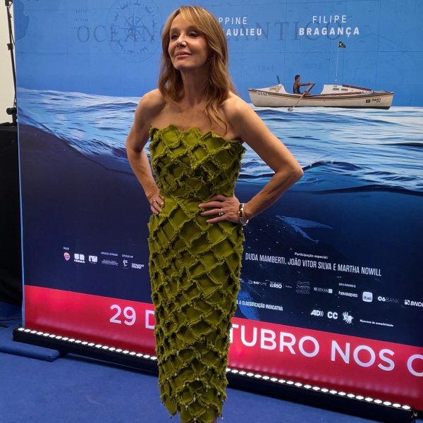 Tudo sobre o look Misci de Philippine Leroy-Beaulieu para a premiére de “100 Dias”